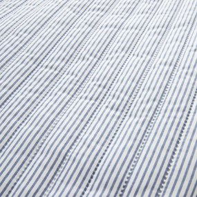 Cuvertură albastră matlasată 220x230 cm Stripe – Catherine Lansfield