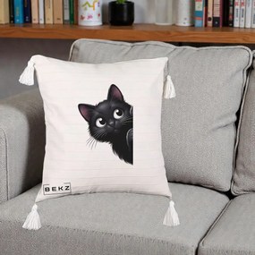 Perna Decorativa Pisica Neagra Dragalasa Curioasa, 40x40 cm, Bej cu Franjuri, Husa Detasabila, Perna Inclusa, BEKZ®