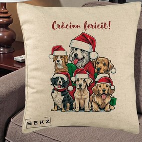 Perna Decorativa Caini cu Bonete Craciun Fericit, 40x40 cm, Bej, Husa Detasabila, Perna Inclusa, BEKZ®