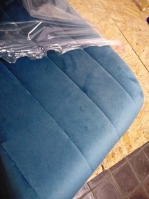 OFERTA Scaun de catifea petrol LAVA PETROL BLUE cu picioare negre II. calitate