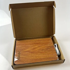 Carte cu lumina LED - culoare visiniu - 16x21cm