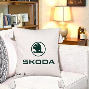 Perna Personalizata cu emblema Skoda, 40x40 cm, Bej cu Franjuri, Husa Detasabila, Perna Inclusa, BEKZ®