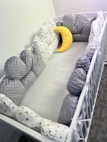 Set 6 aparatori patut pernute norisori Mincky gri - steluțe gri pe alb + perna mică luna Deseda