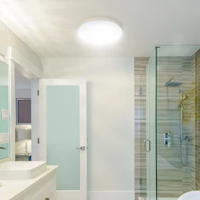 Plafoniera LED moderna pentru baie cu protectie IP44 Lucas 3438 RX