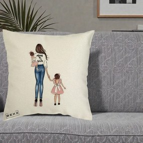 Cadou pentru Mama - Perna Personalizata Mom of Girls Mama cu Fetele, 40x40 cm, Ecru, Husa Detasabila, Perna Inclusa, BEKZ®