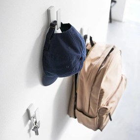 Cârlige albe 3 buc. de montat pe perete din metal Tower – YAMAZAKI