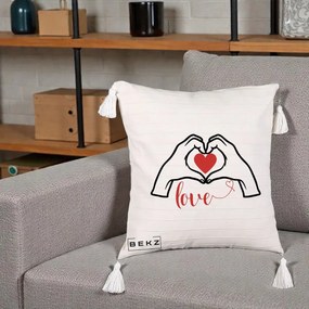 Perna Decorativa Love Maini Inima cu Inscriptie Love Rosu, 40x40 cm, Bej cu Franjuri, Husa Detasabila, Perna Inclusa, BEKZ®