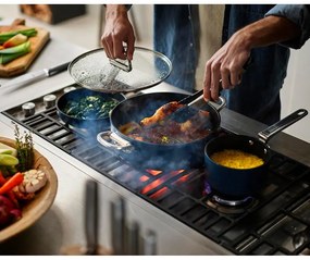 Oală cu capac/cu suprafață ceramică adecvată pentru plita cu inducție Space – Joseph Joseph