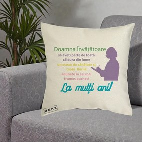 Cadou pentru Invatatoare - Perna Personalizata Doamna Invatatore La Multi Ani cu Silueta si Text Colorat, 40x40 cm, Ecru, Husa Detasabila, Perna Inclusa, BEKZ®