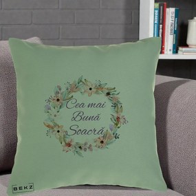 Cadou pentru Soacra - Perna Personalizata Cea mai Buna Soacra cu Coronita Flori Boho Pastel, 40x40 cm, Verde, Husa Detasabila, Perna Inclusa, BEKZ®