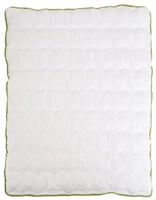 Plapuma matlasata pentru tot anul 140x200 cm cu perna BELLA ALOE VERA 70x90 cm, alba