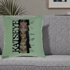 Perna Personalizata K-pop KATSEYE Semnaturi Membre Foto, 40x40 cm, Verde, Husa Detasabila, Perna Inclusa, BEKZ®