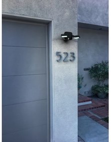 Osram - Proiector LED de perete pentru exterior cu senzor BATTERY 2xLED/5W/4xD IP54