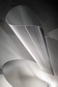 Lustra LED realizata manual Etoile Large Prisma