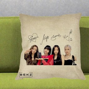 Perna Personalizata K-pop BLACKPINK Semnaturi, 40x40 cm, Crem, Husa Detasabila, Perna Inclusa, BEKZ®