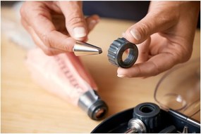 Kit pentru ornare tort numărul de atașamente 24 buc. – Blomsterbergs