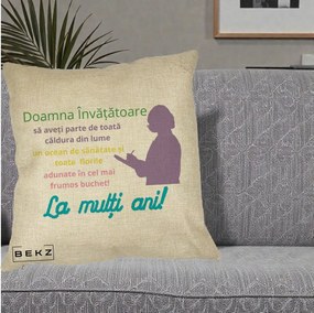 Cadou pentru Invatatoare - Perna Personalizata Doamna Invatatore La Multi Ani cu Silueta si Text Colorat, 40x40 cm, Crem, Husa Detasabila, Perna Inclusa, BEKZ®