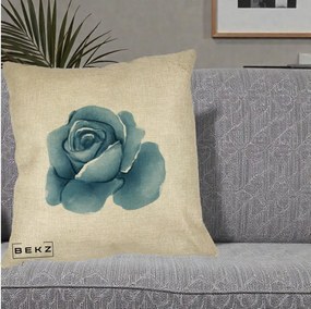 Perna Decorativa Trandafir Albastru Acuarela, 40x40 cm, Crem, Husa Detasabila, Perna Inclusa, BEKZ®