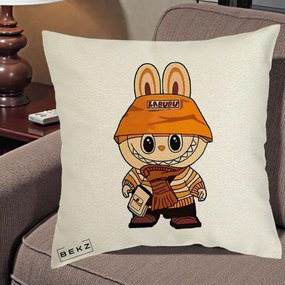 Perna Personalizata Labubu Streetwear Portocaliu, 40x40 cm, Ecru, Husa Detasabila, Perna Inclusa, BEKZ®
