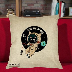 Perna Decorativa Give Me Space Pisica Astronaut, 40x40 cm, Crem, Husa Detasabila, Perna Inclusa, BEKZ®