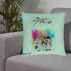 Perna Personalizata K-pop Stray Kids cu Splash Multicolor, 40x40 cm, Verde Menta, Husa Detasabila, Perna Inclusa, BEKZ®