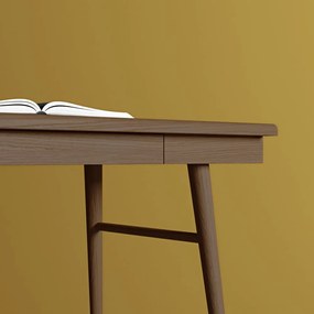 Birou Woodman Bau, maro