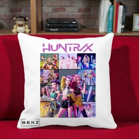 Perna Personalizata K-pop HUNTRX Colaj Animat Foto Grup, 40x40 cm, Alba Mata, Husa Detasabila, Perna Inclusa, BEKZ®