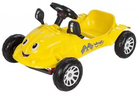 Masinuta cu Pedale Pentru Copii NOVOKIDS™ Herby Car XXL , Maxim 35 Kg, Lungime 80 cm, Spatar de Protectie si Volan, Galben