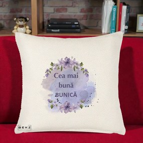 Cadou pentru Bunica - Perna Personalizata Cea Mai Buna Bunica Flori Mov Acuarela Negru, 40x40 cm, Crem Reliefat, Husa Detasabila, Perna Inclusa, BEKZ®