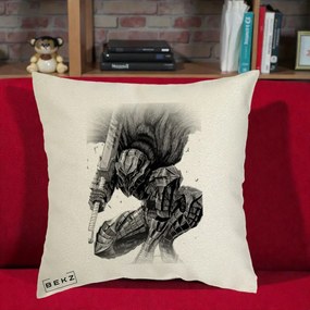 Perna Personalizata Berserk Guts Armor of Darkness Manga, 40x40 cm, Ecru, Husa Detasabila, Perna Inclusa, BEKZ®