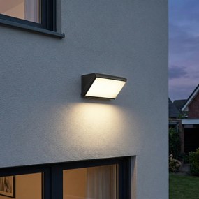 Lampă modernă de perete pentru exterior gri închis, cu LED, IP65 și senzor de mișcare - Marek