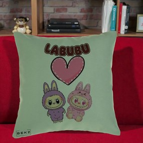 Perna Personalizata Labubu Cuplu Inima, 40x40 cm, Verde, Husa Detasabila, Perna Inclusa, BEKZ®