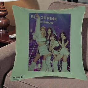 Perna Personalizata K-pop BLACKPINK The Show Concert cu 4 Membre pe Scena, 40x40 cm, Verde, Husa Detasabila, Perna Inclusa, BEKZ®
