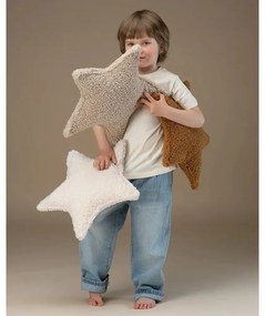 Pernă decorativă pentru copii crem cu tapițerie din țesătură bouclé Star – Wigiwama