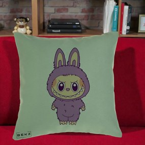 Perna Personalizata Labubu Violet Solo, 40x40 cm, Verde, Husa Detasabila, Perna Inclusa, BEKZ®