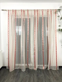 Perdea Voal cu motiv traditional floral rosu cod 2052