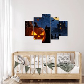 XXL Tablou - Pisică neagră lângă un dovleac luminat de Halloween (150x105 cm)