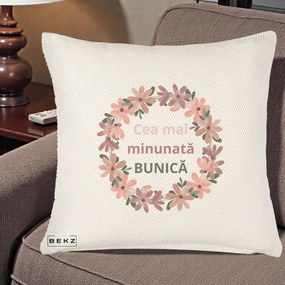 Cadou pentru Bunica - Perna Personalizata Cea Mai Minunata Bunica Coronita Flori Roz, 40x40 cm, Crem Reliefat, Husa Detasabila, Perna Inclusa, BEKZ®