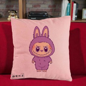 Perna Personalizata Labubu Violet Solo, 40x40 cm, Roz, Husa Detasabila, Perna Inclusa, BEKZ®