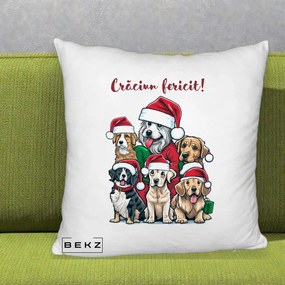 Perna Decorativa Caini cu Bonete Craciun Fericit, 40x40 cm, Alb Pufos, Husa Detasabila, Perna Inclusa, BEKZ®