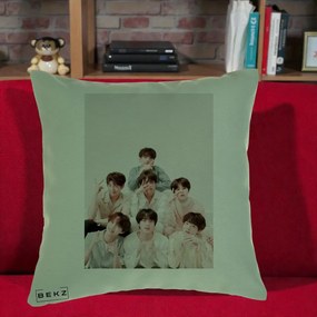 Perna Personalizata K-pop BTS Foto Grup Pastel, 40x40 cm, Verde, Husa Detasabila, Perna Inclusa, BEKZ®
