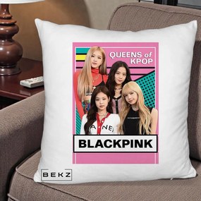 Perna Personalizata BLACKPINK Queens of Kpop, 40x40 cm, Alb Pufos, Husa Detasabila, Perna Inclusa, BEKZ®