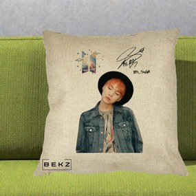 Perna Personalizata K-pop BTS Suga par Portocaliu Palarie Autograf, 40x40 cm, Crem, Husa Detasabila, Perna Inclusa, BEKZ®