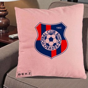 Perna Personalizata FC Bihor Oradea 1902 Fotbal, 40x40 cm, Roz, Husa Detasabila, Perna Inclusa, BEKZ®