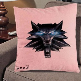 Perna Decorativa The Witcher Wolf Head, 40x40 cm, Roz, Husa Detasabila, Perna Inclusa, BEKZ®