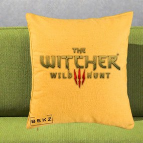 Perna Personalizata The Witcher 3 Wild Hunt, 40x40 cm, Galben, Husa Detasabila, Perna Inclusa, BEKZ®