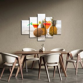 Tablou cu ananas și pahare pe plajă (150x105 cm)