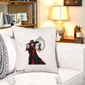 Perna Personalizata Hellsing Alucard cu Pistoale, 40x40 cm, Bej cu Franjuri, Husa Detasabila, Perna Inclusa, BEKZ®