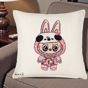Perna Personalizata Labubu Panda-Bunny Roz, 40x40 cm, Crem Reliefat, Husa Detasabila, Perna Inclusa, BEKZ®