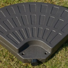 Outsunny Suport pentru Umbrela Descentralizata de Gradina cu Baza in Cruce, Set 4 Placi din HDPE 66x45x10cm